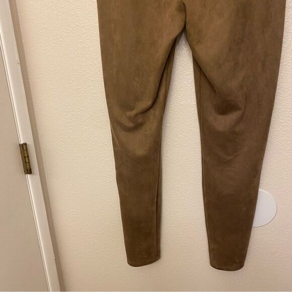 Assets Spanx pull on light brown faux suede shaping leggings  plus size 1X - Picture 4 of 13